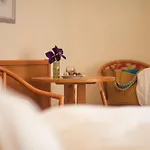 Tides Boutique Hotel Hotel 4*