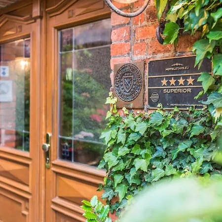 מלון Romantik Reichshof 4*