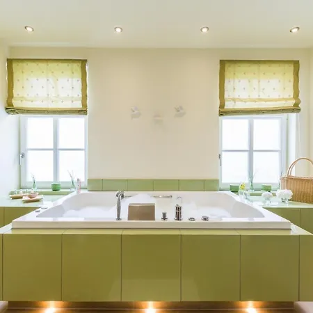 Hotel Romantik Reichshof 4*