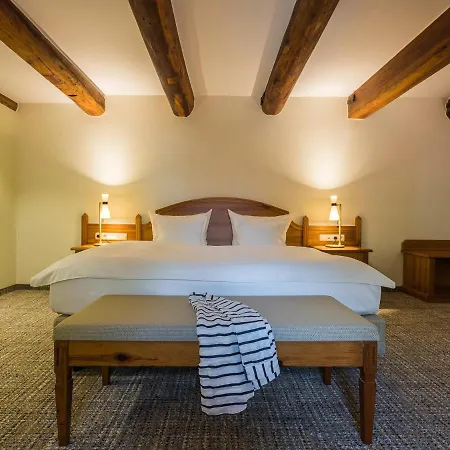 Romantik Reichshof מלון 4*