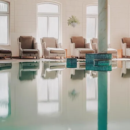 Tides Boutique Hotel