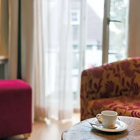 Tides Boutique Hotel Hotel 4*