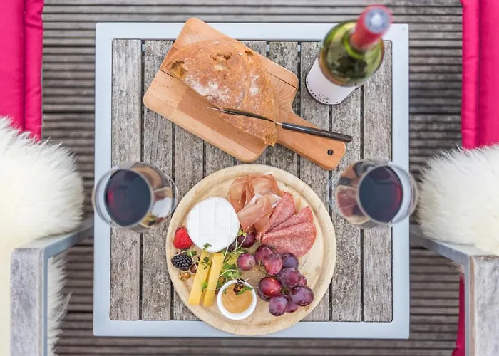 Отель Tides Boutique Hotel Норден
