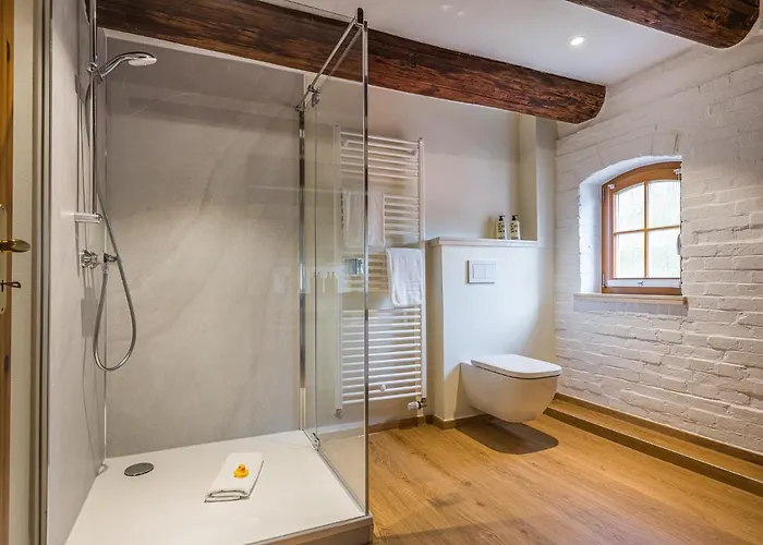 Tides Boutique Hotel Отель