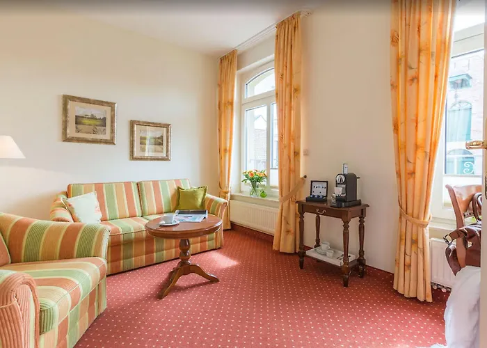 Отель Tides Boutique Hotel Норден
